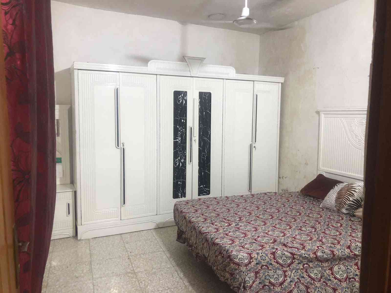 دار للبيع زراعي سند ٢٥قرب حسينه شريفه بن الحسن طابق ونص ***********
