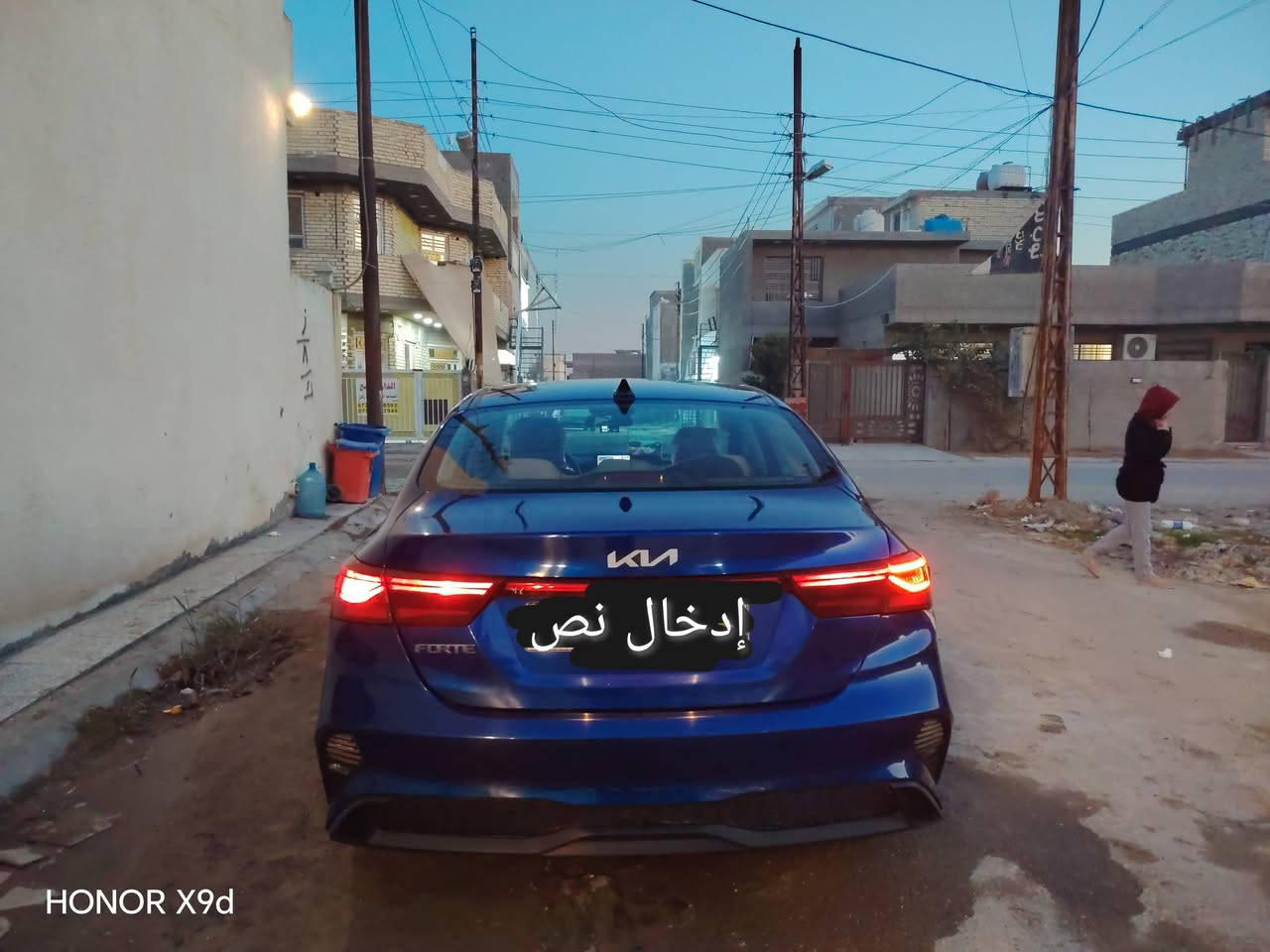 السلام عليكم 
كيا فورتي موديل 22
حادث سيارة قبغ جنطه مبدل بدون مواصل الحوض مع جملغ جهت الأيمن معمر مع صبغ  البجم كبس شركه 
مواصفات الفورتي معروفه ثلاث انضمه  
السيارة ماشيه 74ميل 
اضافه السيارة شاد منظومة غاز من الشركه 
السيارة مدشمه أرضية جلد مع الكشنات 
مكان 📍 السيارة بغداد الدورة 
السعر 136 اخوتي إلي ميعجبه السعر لا يعلق ويصير خبير بل سيارات بلا زحمه 
الموبايل ***********
