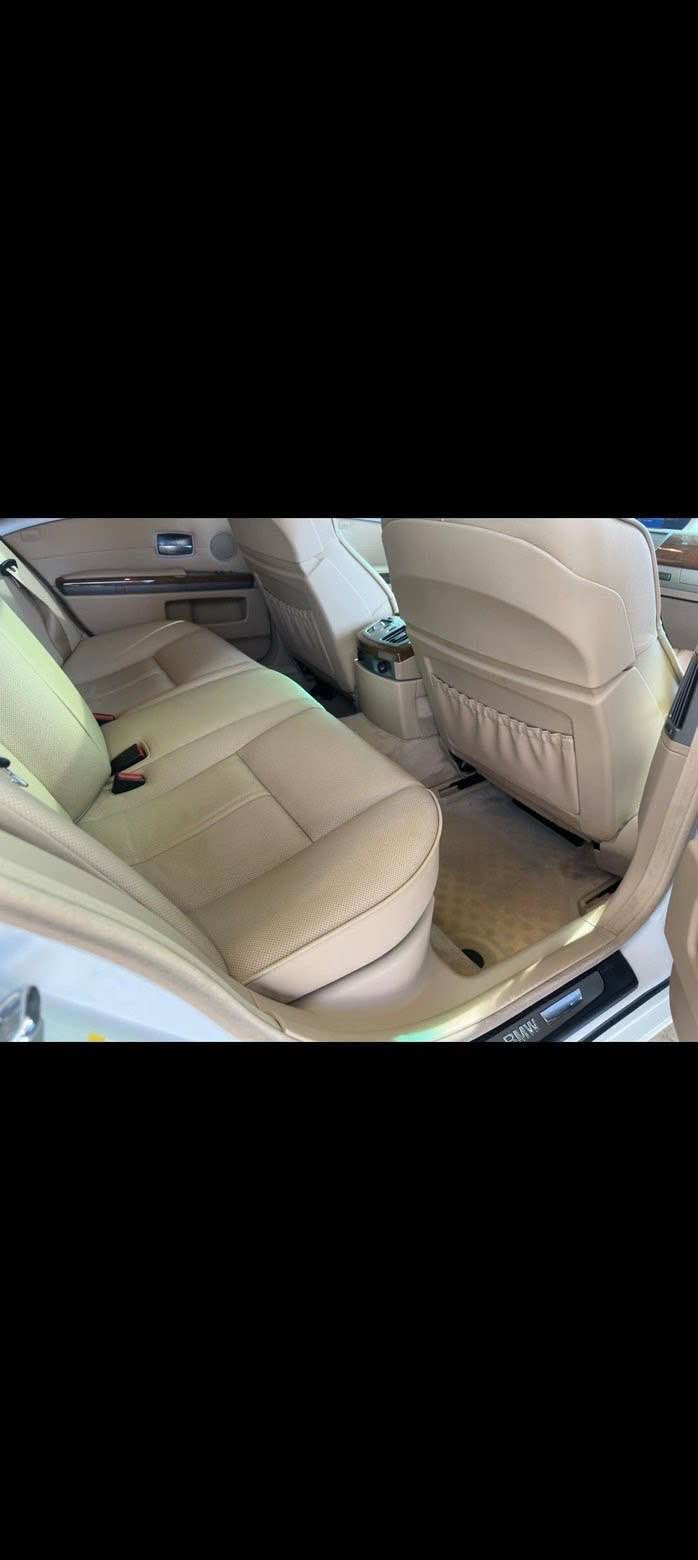 بەناوی خوای گەورەو مهیرەبان 
  BMW Wat Wat 2008 740 i V8 
مواسەفاتەکانی 
١ سلاید 
٢ کوشن جڵد 
٣ چوار دەرگە شەفت 
٤ کوشن سارد و گەرم 
٥ پێنچ پەردە 
٦ ئاوینەکانی ئەخەویت 
٧ سێ مۆدی لێخوڕیمی هەیە 
٨ چوار جام ئۆتۆ 
 فول فول مواسەفاتی تر 
کیڕو مەکینەی بەشەرت 
سەیارەکە لۆک لۆکە لەسەر دەقی شەریکە ماوەتەوە 153000 ڕۆیشتوە 
سەیارەکە دوبەیە 
بۆیاخی ئیراقی نیە  
١ پارچەی ئەورپای پیوەیە  
سەیارەکە مالی دۆستە 
گۆڕینەوەش ئەکەم 
*********** رانية, السليمانية
