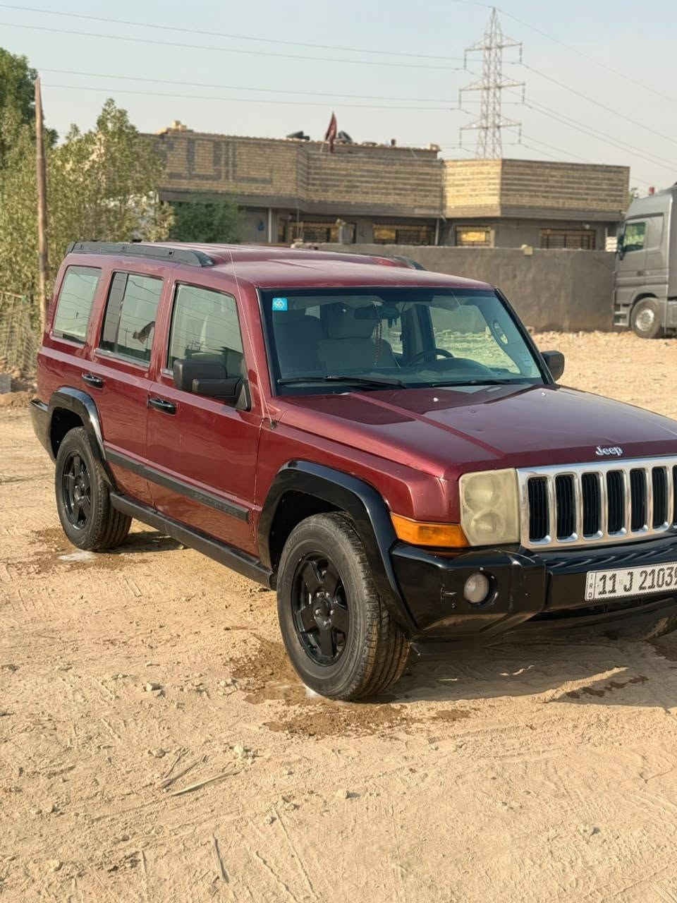 السلام عليكم جيب للبيع بسمي بغداد سياره نظيفه جدا مصبوغة عام أثر جراد سياره تبرير تخم تاير موديل 2007 للمكان بغداد النهروان السعر 72 وبيه مجال ***********
