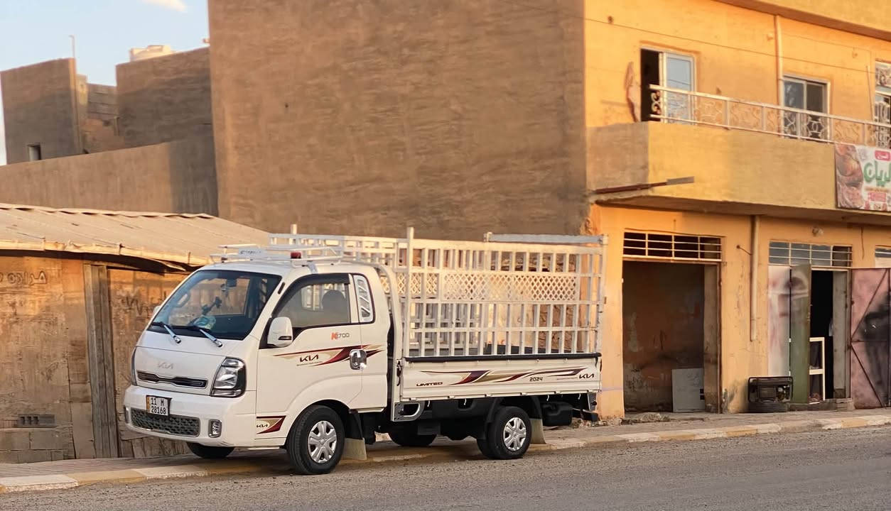 سلام عليكم كيه حمل لبيع موديل 2024   
مكان حديثه سياره بدون محجل ابيع  ماشيه 195الف 
سعر 145ورقه وبيه مجال  ***********
رقم بغداد تحويل ثاني يوم
