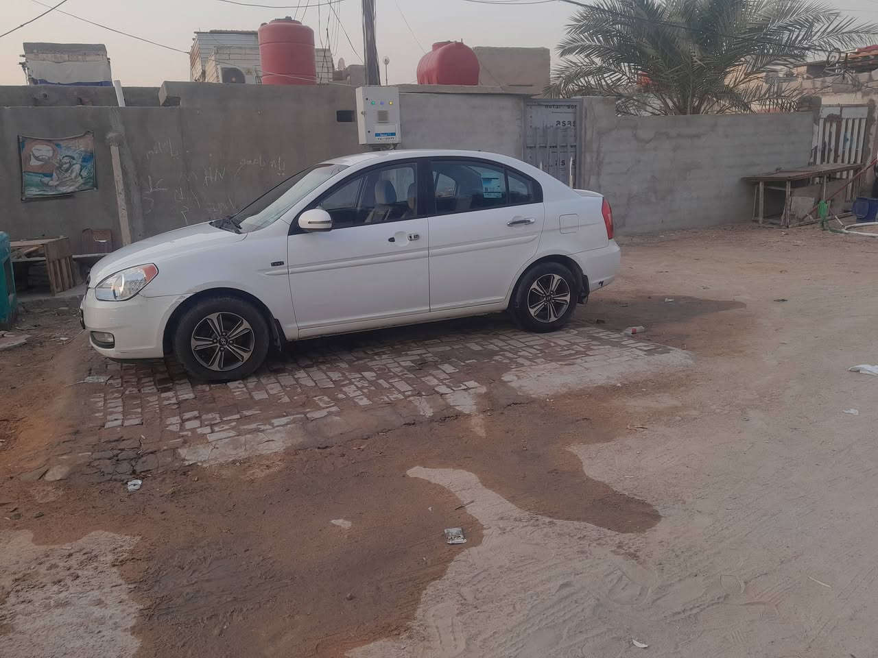 عليكم اكسنت 2011 رقم انكليزي نجف بسمي مكفوله ماعده الجاملغ المامي امبدل فقط والباقي كفاله تبرد ثلج مكينه كير حداديه تخم تاير السياره جديده جاهزه***********
