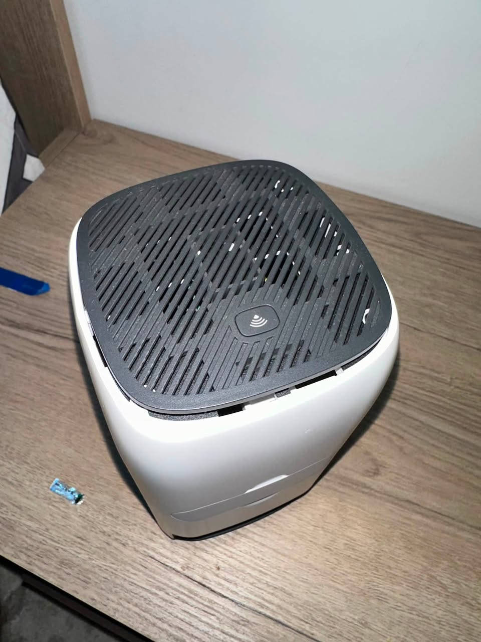 للبيع راوتر Zyxel NR5101 المعروف أصلي (يدعم 5G و WiFi 6)
المواصفات : شغال 5G و 4G بسرعة فائقة، مفتوح رسمي على كل الشبكات (آسيا، زين، كورك)، يدعم تقنية WiFi 6 ومنافذ كابل Gigabit LAN ومنافذ أنتينا خارجي.

 الحالة : نظيف حيل جديد واستخدام قليل فقط شهرين

كامل مع الكارتونه والمحولة الأصلي 

 السعر : [ 350 الف ]

 الموقع : [ كركوك ] ومتوفر توصيل

 للتواصل : خاص أو واتساب [ *********** ]

سبب البيع : توفر كيبل ضوئي بالمنطقة

