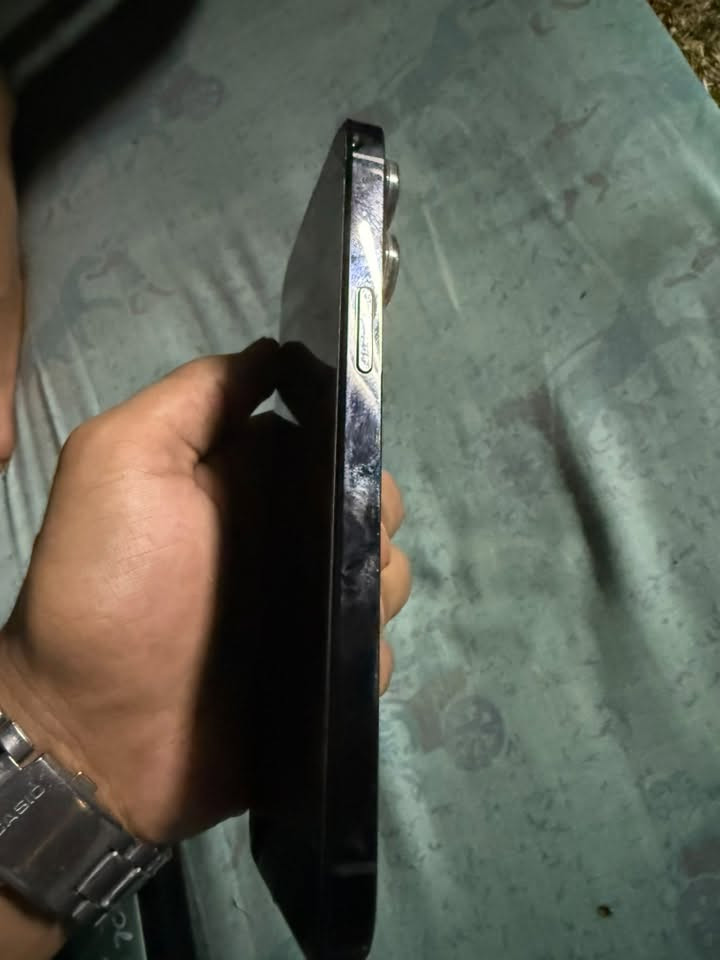 14 PRO MX مكفول من زلغ
بطاريه ٨٣ 
جهاز كلش نظيف 
***********
