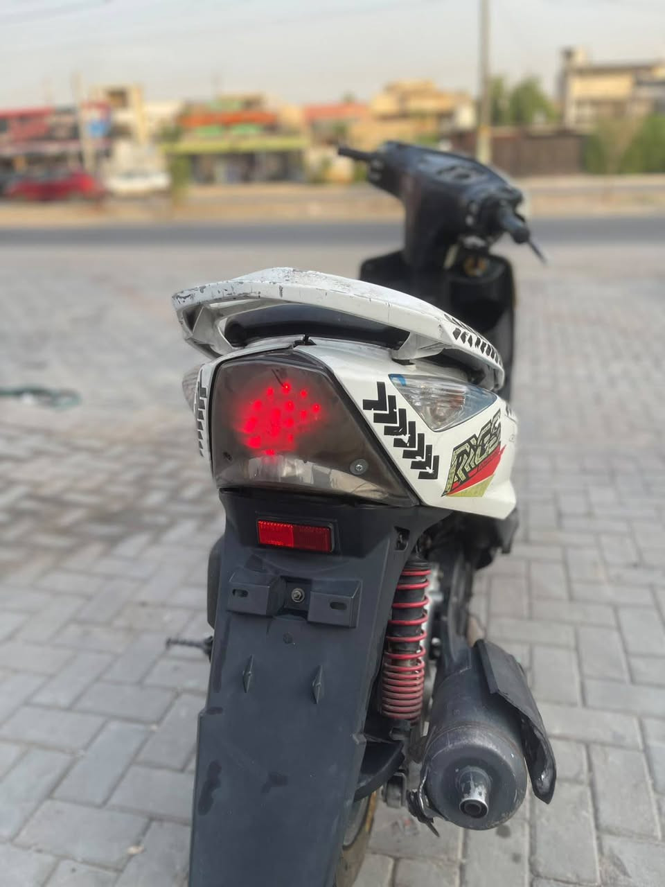 ثعلب • ١٤٠ • مكينه