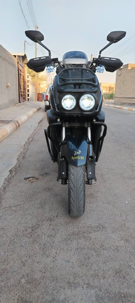 السلام عليكم للبيع دراجة اباتشي فحل الحجم الكبير هيوندا مار موديل 2026 مدرع بطاريات مسطرة انتاج 2026 دراجه جديده بمعنى الكلمة وضع شركة ماشيه ٢٥٠٠ كيلو 
تفاصيل الدراجة
شاشه تاب ذكية لكشف الاعطال ولتنبيهات
بريك امامي خلفي دسك هايدروليك 
حساس بريك امامي خلفي
لايت عالي ناصي Led زينون
بك لايت خلفي
نضام بارك 
بلوتوث سستم صوت كامل
ملف الدراجه 3000
تقطع مسافه  بالشحنه الوحدة 70 كيلو حقيقي 
شاحنه تدعم الشحن السريع والايقاف الذاتي عند امتلاء البطاريه
درع محيطي 360درجه لحماية الدراجة
مساحه تخزين واسعه +جنطه خلفية
مكان الدراجه فلوجه حي الشهداء  سعر الدراجه 1050وبيها مجال بسيط 
الرقم ***********للاتصال
