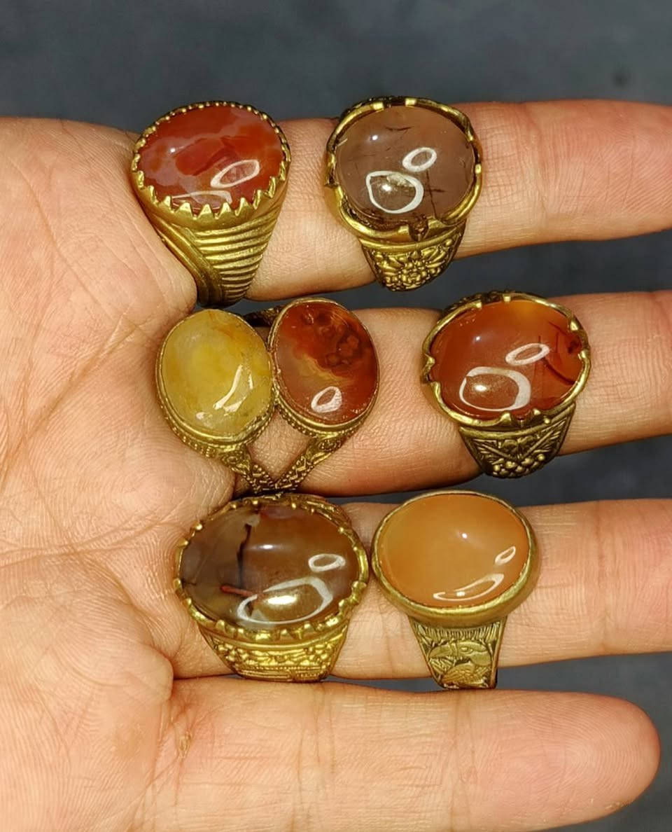 محابس فضة ونحاس قطع مرتبة اسعار جدا مناسبة ❤
حجز وتفاصيل خاص او واتساب ***********🌹

