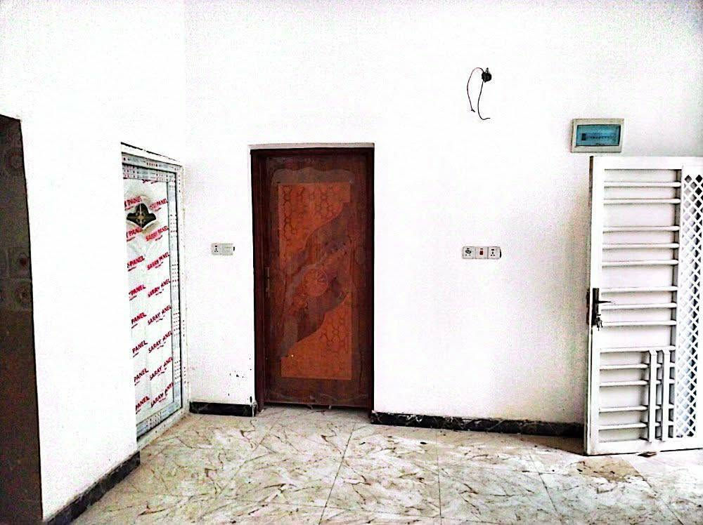 حي الفداء الناصرية • غرفة وصالة • جاهز مفتاح