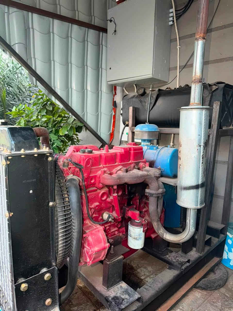 السلام عليكم
مولدة سامسونك 30kv تقريباً 120 امبير مع جهاز تحكم اطفاء وتشغيل ذاتي وتانكي ٦٠ لتر خير من الله سعرها 25 ورقة وبيها مجال استخدام قليل مكانها واسط - قضاء زبيدية

رقم التواصل 

*********** 

***********
