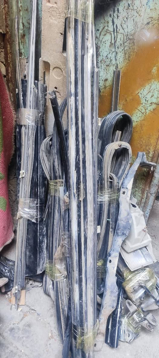 تفصيخ مال اربعه ابواب سوبر ٨٥/ وسيدان ٩٠ الاستفسار على الرقم  ***********
