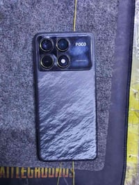 بوكو F6 pro  ذاكره 512 جهاز معروفه مواصفاته غني عن التعريف فقط فطر حيل...