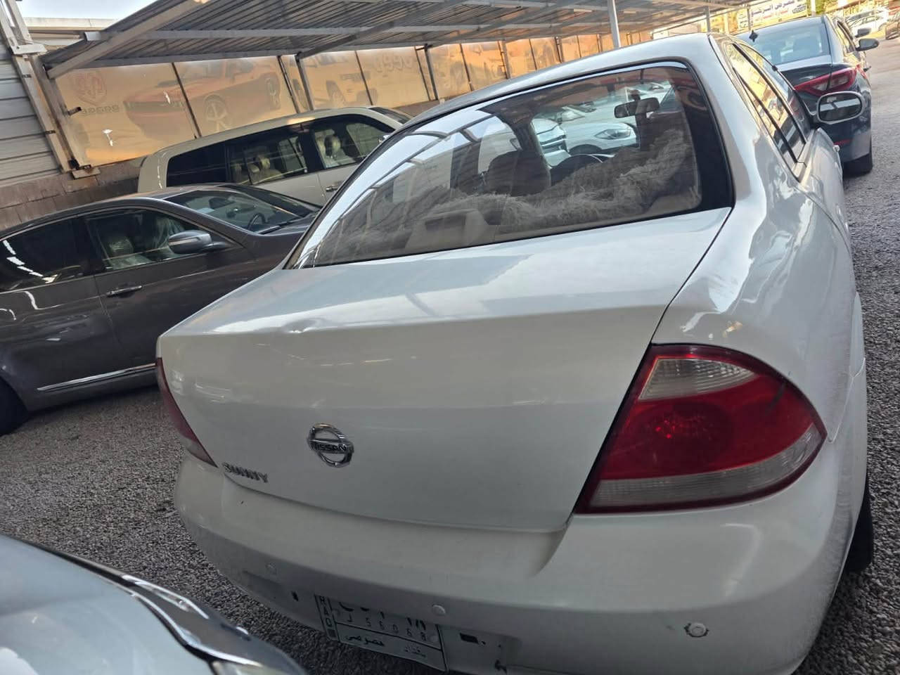 السلام عليكم 
سني 2009
طختها بجدر مال السبير وصبغ الجاملغات الخلفيه 
السعر 70 قفل 🔒 
الشراي يتصل 
***********
