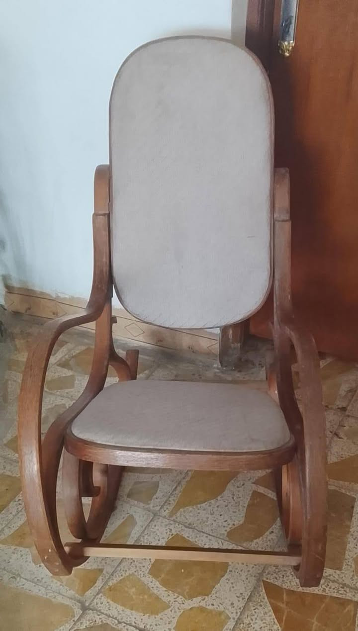 يا الله 
غراض بيت جديده وما مستخده
بأسعار مناسبه جدا 
مستعجل ع البيع 
للإستفسار ***********
