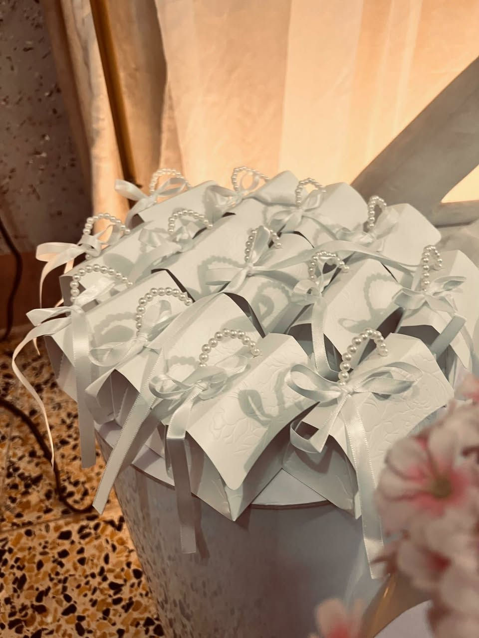 كوشتنة من بيت الزبون نزاكة 💚🧿
نستقبل حجوزاتكم بكل ود 
كوشات حنة وعقد وثيم اعياد ميلاد وختان 
يتوفر نقل وتنصيب داخل مركز حلة
