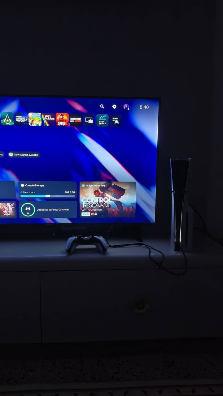السلام عليكم
Ps5 slim 
اوربي نظافة فووول كامل ملحقات ضمان سنة باقي ٧ اشهر سوفتوير من الخيال ستور (عمارة الجادرجي)
جهاز نظافة فول الفول تجي تفحص وتشوف بعينك
+يو بي اس فاربر ١٥٠٠
+قرص Dying light هدية
السعر ٨٥٠
مكاني الشعب او حي اور 
واتس اب ***********
