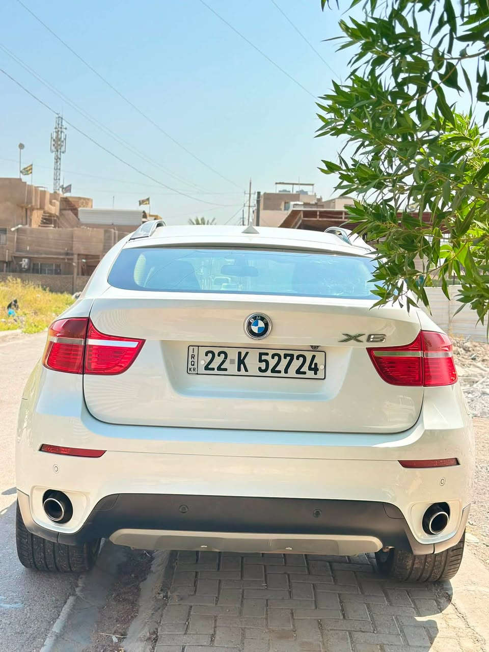 Bmw x6 n55 2012
الي يدور جديد ونظيف هاي الاكس سكس موجودة 
خليجي وكالة العروش رقم اربيل انكليزي جديد باسمي تحويل ثاني يوم .
جاملغات اماميه ثنين بيهن صبغ هنا بلعراق بدون قطره معجون وبدون حادث صبغوهن اثر شخوط
عليها اضافة شاشه وسطية الشكل الحديث
بيها شاشه خلفيه قلاب للركاب بالمقصوره الخلفيه  بلادية
باقي مواصفات البي ام معروفة 
محرك وكير واكسل انطيك بي ضمان وترايك من زاخو للفاو
سيارة نظيفة جداً جداً 
مسويلها ادامة كامله وكله اصلي وبلاد و البلكات والمجاول والنوزلات لدوخ روحك بيهن لان كله بلاد واصلي والسياره صافيه على الشعره واعتمادية اطلع بيها موصل واريبل ونجف دائماً
تايرات تخم جديد 
بوب شفط والجنطه كهرباء تصعد وتنزل الكتروني 
الدهن كله اديرلها ادينول ٥/٣٠ حته من صار اللتره ب ٢٠ بقيت اديرلها ادينول 
محرك من تبديله دهن للأخرى  شعره متنقص قطرة الدهن 
من الاخير سيارة مال جناي وللي يدور نظيف وسعرها مناسب ب١٦٨ ورقة 
مكانها الزعفرانية *********** وتحياتي للجميع
