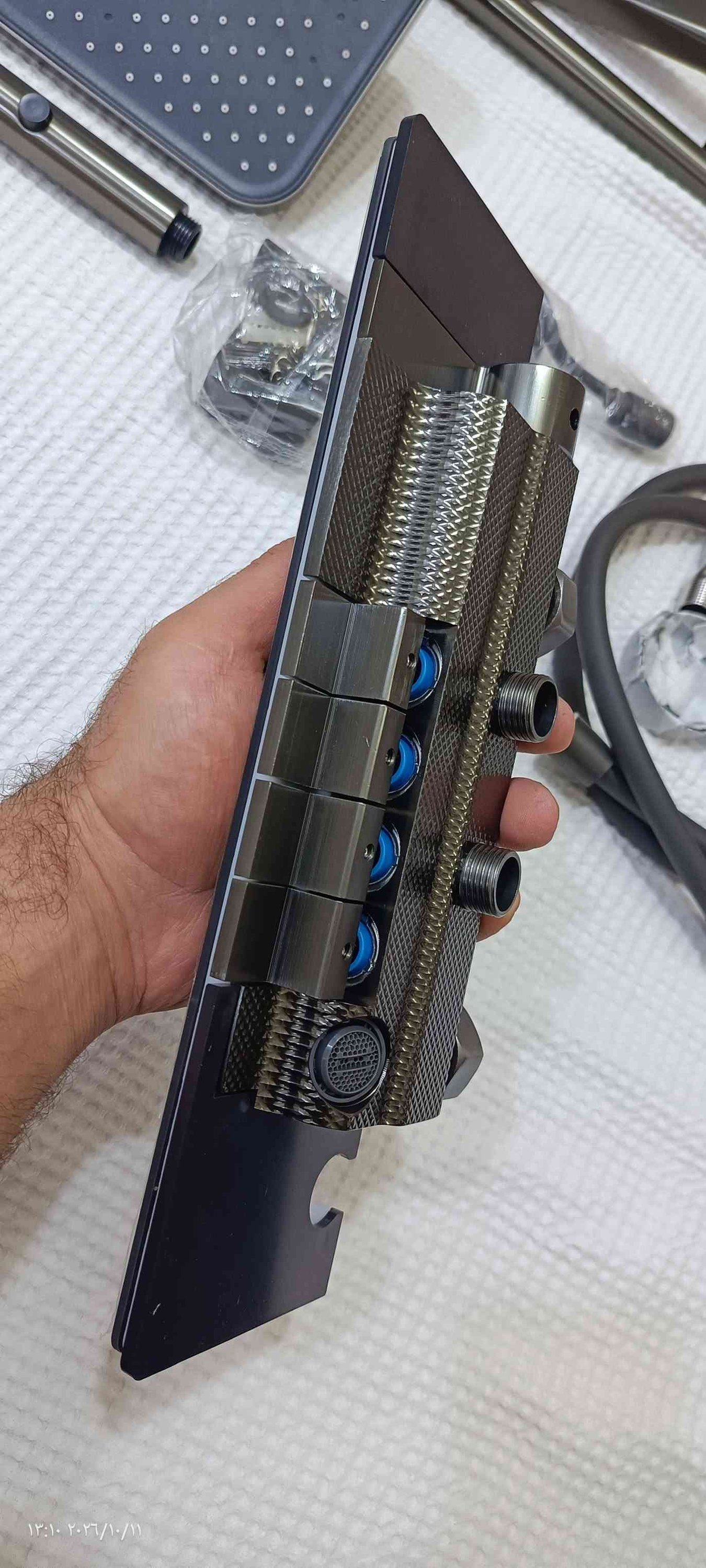 خلاط بانيو • غراض كاملة
