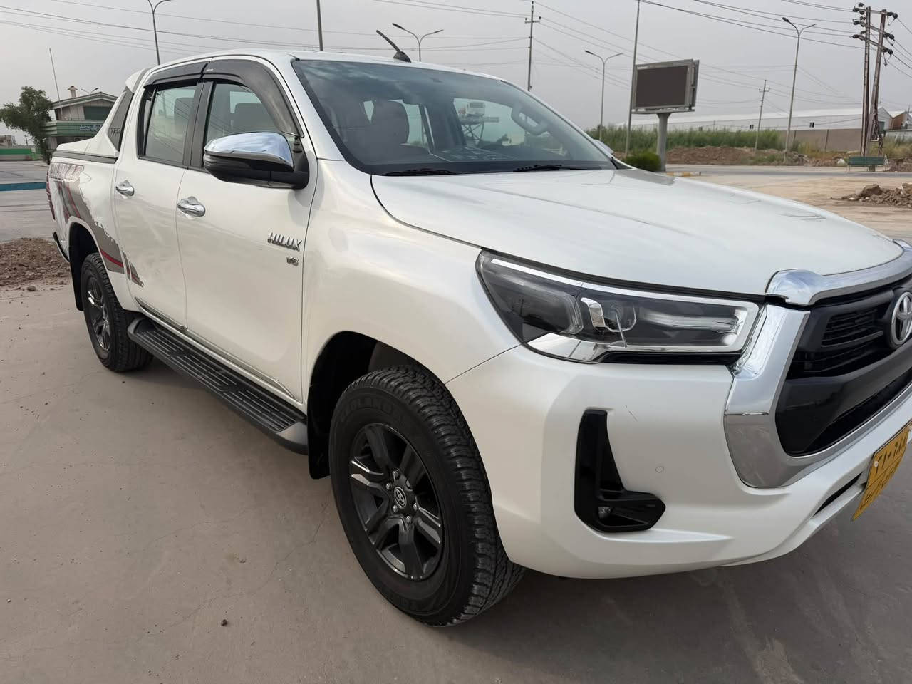 سلام عليكم هاي لوكس TRD 2021
مكفوله كفاله عامه

السياره استخدام شخصي سيد نهرو 

 رقم أربيل سنوية ما ساقطة تريد
تحويل تريد وكالة حاضر

حجم المحرك 6 

ماشيه 96 ألف

مكان واسط الصويرة

رقم ***********
