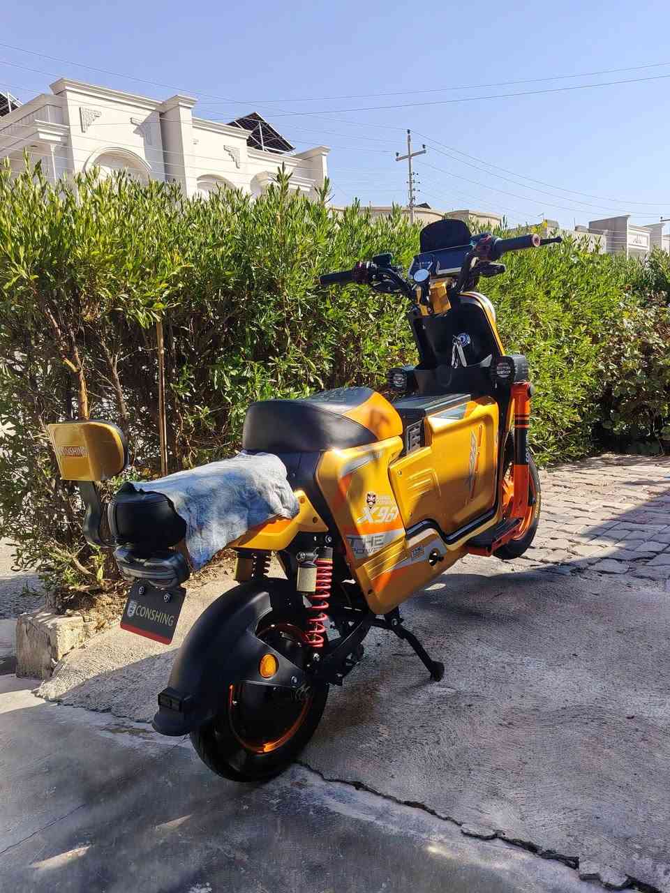السلام عليكم 
ما شاء الله
دراجه شحن لل بيه
X900 🪽
ملف 2000 💪 
5بطاريات
بطاريات 12 او نصV
نضافه خير من الله 💯علا 💯
دراجه مناغصها شي 
تجي تفحص تاخذ بيها تراح يلا تاخذ
سعر 425 او بي مجال لخاطر جيتك 
المو شراي ليكسر بل سعر ليسمع كلام ميعجبه 
***********
