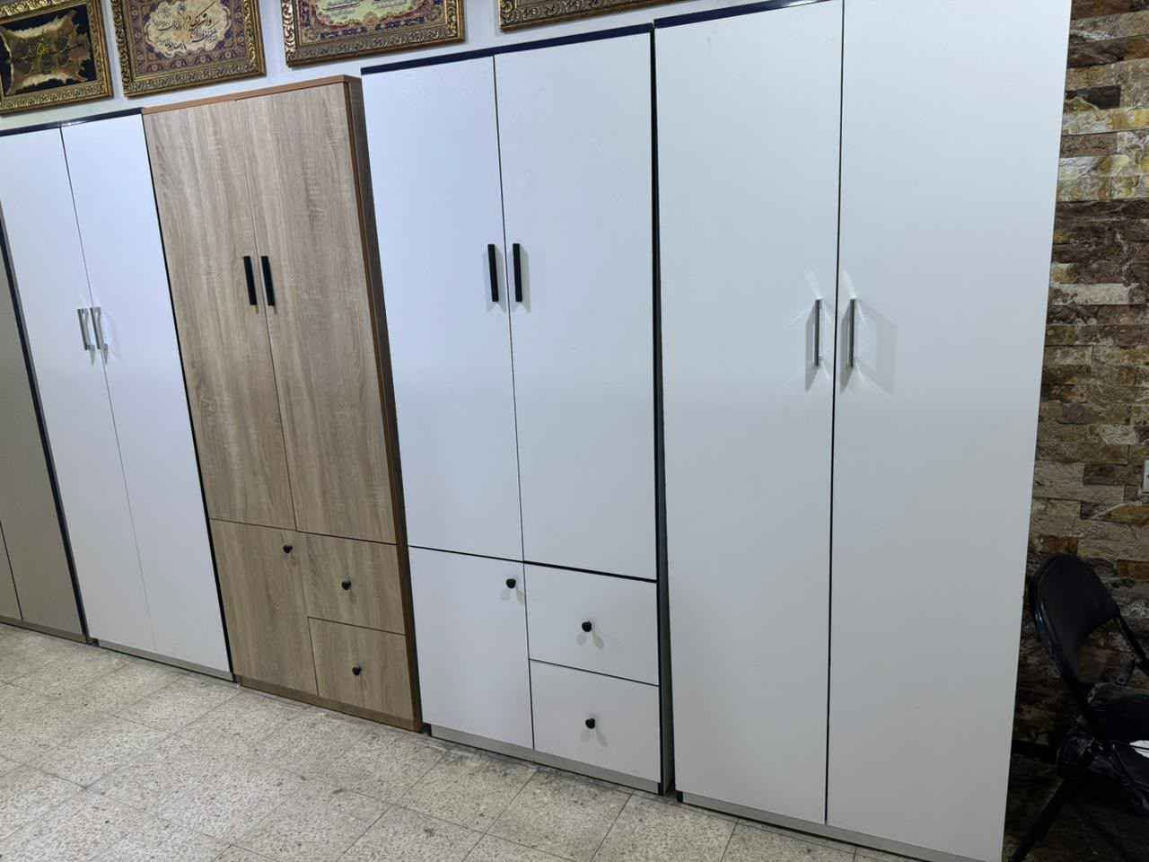 كنتور نجارة عراقي حطاطة
عروض التخفيض النارية
3 باب ب195 الف
2 باب ب160 الف
النوع الثقيل
مشدود كامل 
مكان الشركة بغداد حي الجهاد
*********** بغداد, العراق
