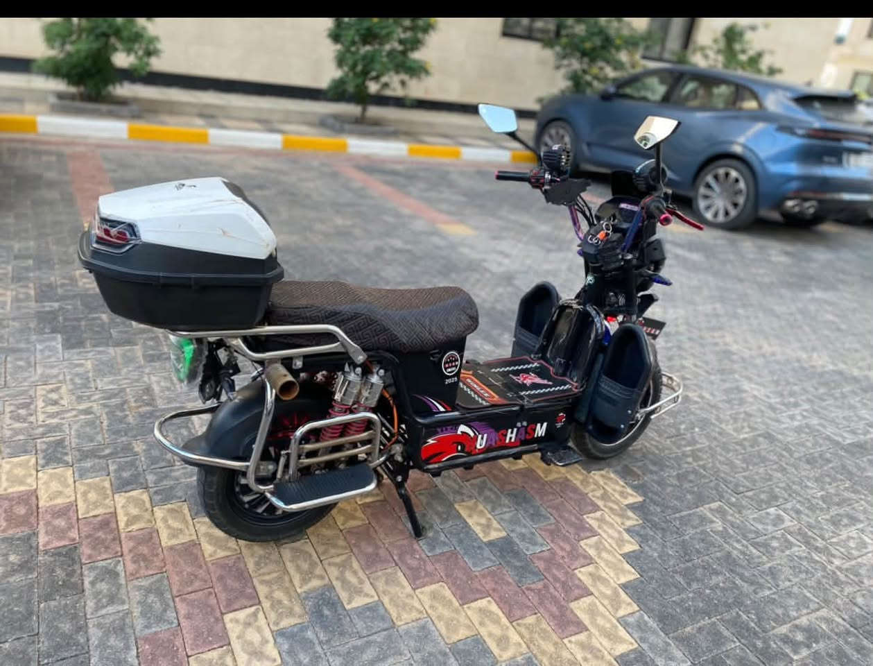 السلام عليكم ورحمة الله وبركاته 🌹
دراجة هيوشة جبلي للبيع 🚲
موديل 2025، والدراجة مكفولة ✅

• أم بي 3
• بريكات قوية
• تواير جديدة
• 4 سرعات
• صندوق كبير 📦
• الدراجة بحالة جيدة

📍 العنوان: الفلوجة – حي المعلمين
📞 للاتصال: ***********
