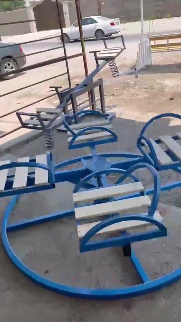 حدادة البركه 
العنوان بلد شارع المداخل خلف مطحنة البشائر 
***********
