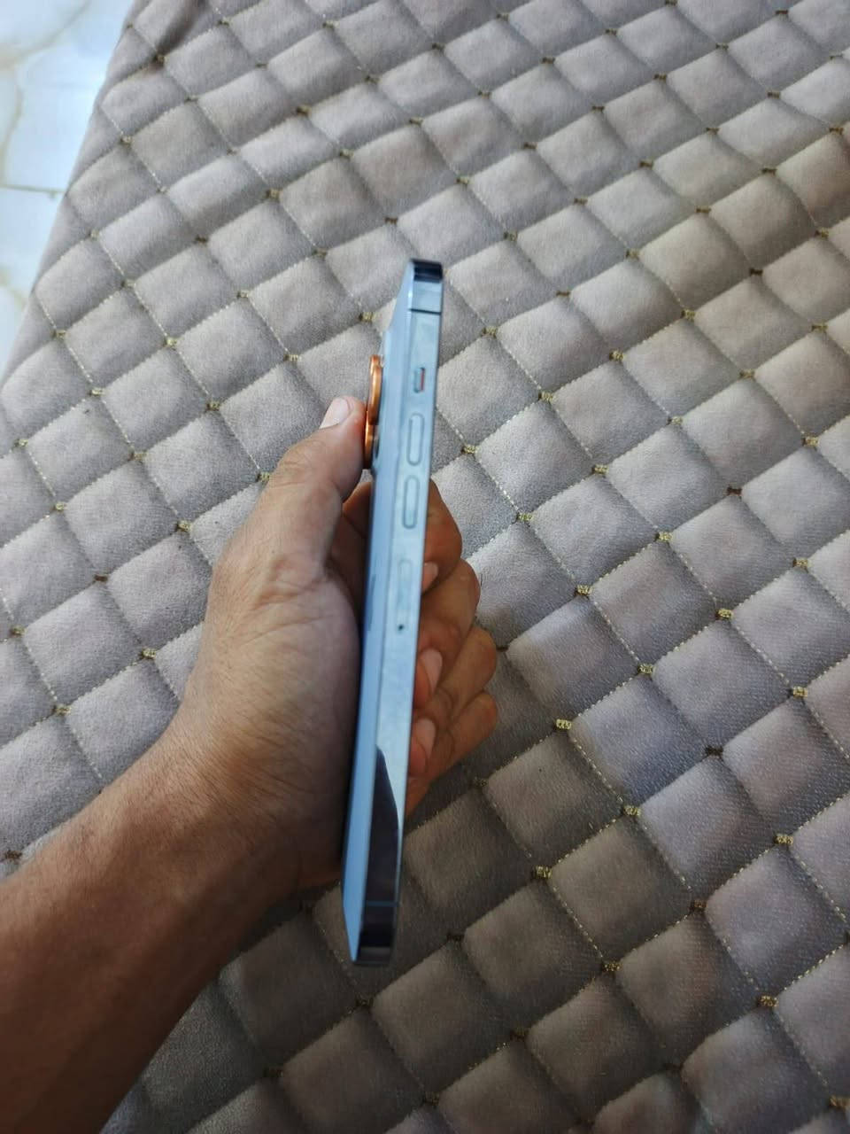 السلام عليكم للبيع او المراوس ب دراجة آيفون 13 برو ماكس بطارية 🔋 77 بلادي  تليفون بلادي ما مفتوح ذاكرة 256 نموذج A.  لون بحري السعر عل الخاص. مكاني ديالى دلي عباس ***********
