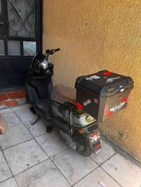 دراجه سكنس ٣١٨ اخضر شحن  للبيع ست بطاريات حجم بطاريه ٣٥/أمبير دراجه نض...