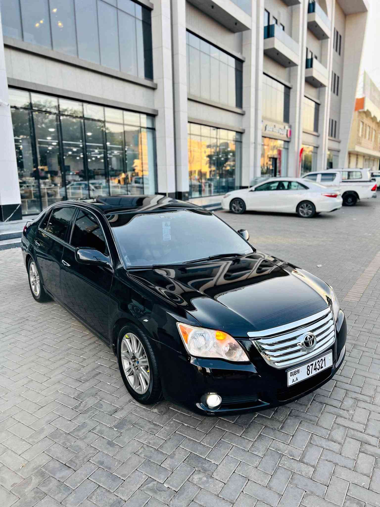 بەناوی خــوای گەورە 🖤.
بــۆ فرۆشــتن تــوێتا ئــەڤەلۆن 2010 / 3
بــڕاوە بــڕاوە  دوبەی ..
كــۆددار ✅.
مــواسەفاتی ئەمریــكی لــمتد ..
سڵــاید
بــەسمە ، پــەردە
كــوشن سارد و گەرم
كوشن خــەزن
نــاو زەرد 
5 بەســمە.
سەماعــە Jbl ..
سەیــارەی دەســتی خۆمە كامل مــەسروفم كــردوە
ڕۆنی گێڕ و  مەكینەی گۆڕاوە
تاخمێك تایە و ویلی سفر ..
ھــەیكی زۆر جوان ماوەتەوە سەیارەكە .
ھەمو گیانی لەسەر دەقی بیلادی ماوەتەوە
نــاو و دەرۆی یەك لـە یـەك جوانترە ..
كارەبایی ھەر ھەمو گیانی مەزبوتە..
تــەبردید و تەقە و ڕەقەی بەشەرت ..
چاڵ و شوخت و قوپاوی نیە ماشااللە لۆك لۆكە سەیارەكە .
كــوشن و سوكانی نەدڕاوە
270 Km ڕۆشتوە ..
یــەك گڵۆپ لە داشــپولی ئیش ناكات..
گــێڕ و مەكینەی نەكــراوەتەوە بەشەرتی ١٠ وەستای شارەزا..
ھەڵم و بوخار و دیجیتاڵی نیە ..
سەقف و حیزام و كەڤەر گۆڕاو بەشەرت ..
دەعمی ئەمریــكاشی نیە سەیارەكە ..
دەعــامی بۆ دەعامی سەیارەكە بە شەرت دەفرۆشم..

ھــەر ھەمو شتێكم نوسیوە ڕەحمەتت لێبێت موشتەری نیت سەری كەسمان مەیەشێنە و پرسیاری عەیب و عاری سەیارەكە مەكە ..

نــرخی 66 گەڵاو مەجالێكی زۆر كەمە 
شتی جوان بە پارەی جوانە ھەیە بە 60 گەڵا ئەوە بكڕە بچوكی ھەمو لایەكم 🥰.

لــە كــەلارم ...
***********
