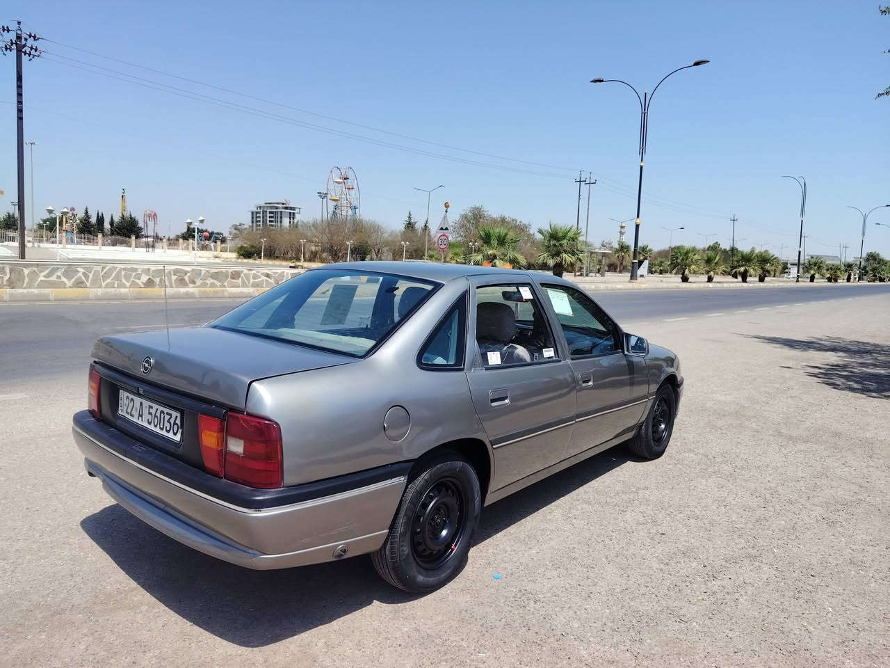 سياره اوبل فكترا حجم20سياره نظيفه جدا كولشي مابي شرط بدون ضربه سنويه جديد لل 2030 بي دفتر بنزين كهربائية كلها شغال تخم صدر جديد سعر 35وبي مجال بسيط عنوان كركوك رقم هاتف ***********
