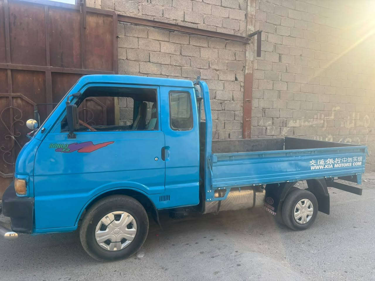 كيا بنكو 95 موديل قمارة وربع 6 جنكال رقم بغداد جديد
السيارة مكفولة كير ومحرك واكسن وشاصي 
السعر 40 وبيها مجال
مكاني بغداد حي النصر 
***********
