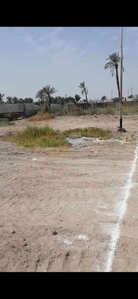 ١٠٠م • واجهة ٨ونص • وقف سني مسجل