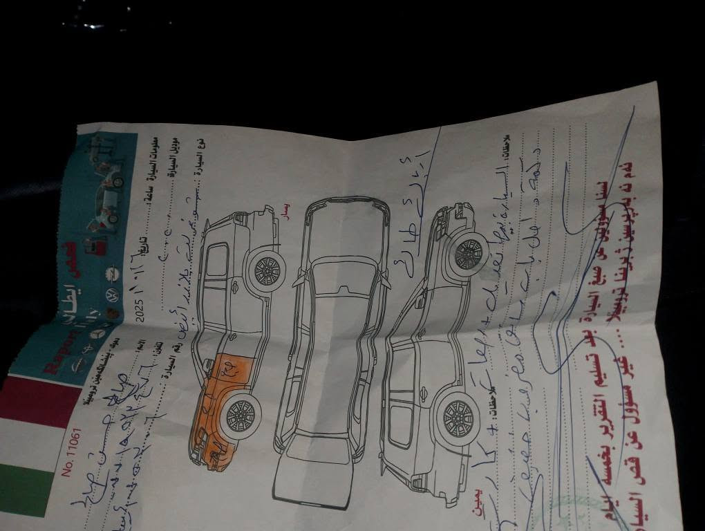 السلام عليكم 
شوفرليت بلايزر  2020 محرك V6//3600
ضرر جاملق السايق ونصف باب سائق صبغ 
وجاملق الورة السايق بارد فقط  وبيهة مكانات صغار ضربة حصوة وباب السكن بي رصعة بصيطة الباقي كفالة وسونار موجود بلمنشور 
مواصفات LT3 فول بنوراما كشنات جلد خمس بصمات جنطة كهرباء بصمة وتشغيل عن بعد خمس مودات قيادة سبورت ونورمال وفورويل //رقم اربيل انكليزي بسمي شرط التحويل مكان السيارة اربيل اي استفسار تواصل مع *********** أربيل, العراق

نص مكتوب في الصور:
- 2 / 12 BidCars