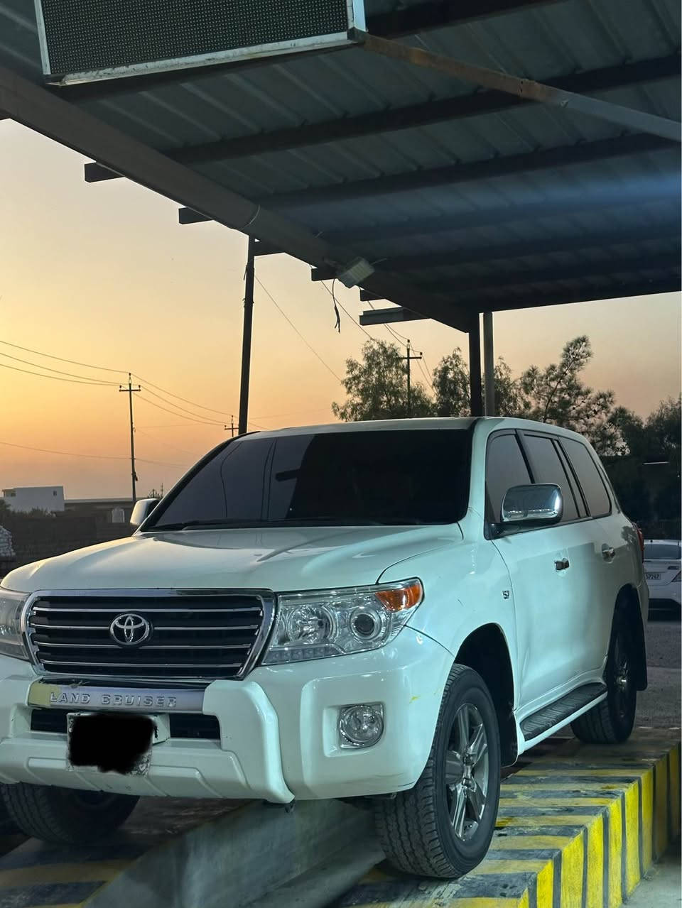 باشن برادةران وةنةوشا ٢٠٠٩VXR قةتةري دوبةي زةمان حيزام سبوخ بيليدران بيوةر گةران سةقفي بةشرت يي خؤمةنة يمةهرةز نية زور خاوين جوان شوين هةولير ١٧٠ وةرةقةو مةحامةلةيةكي برايانة *********** أربيل, العراق
