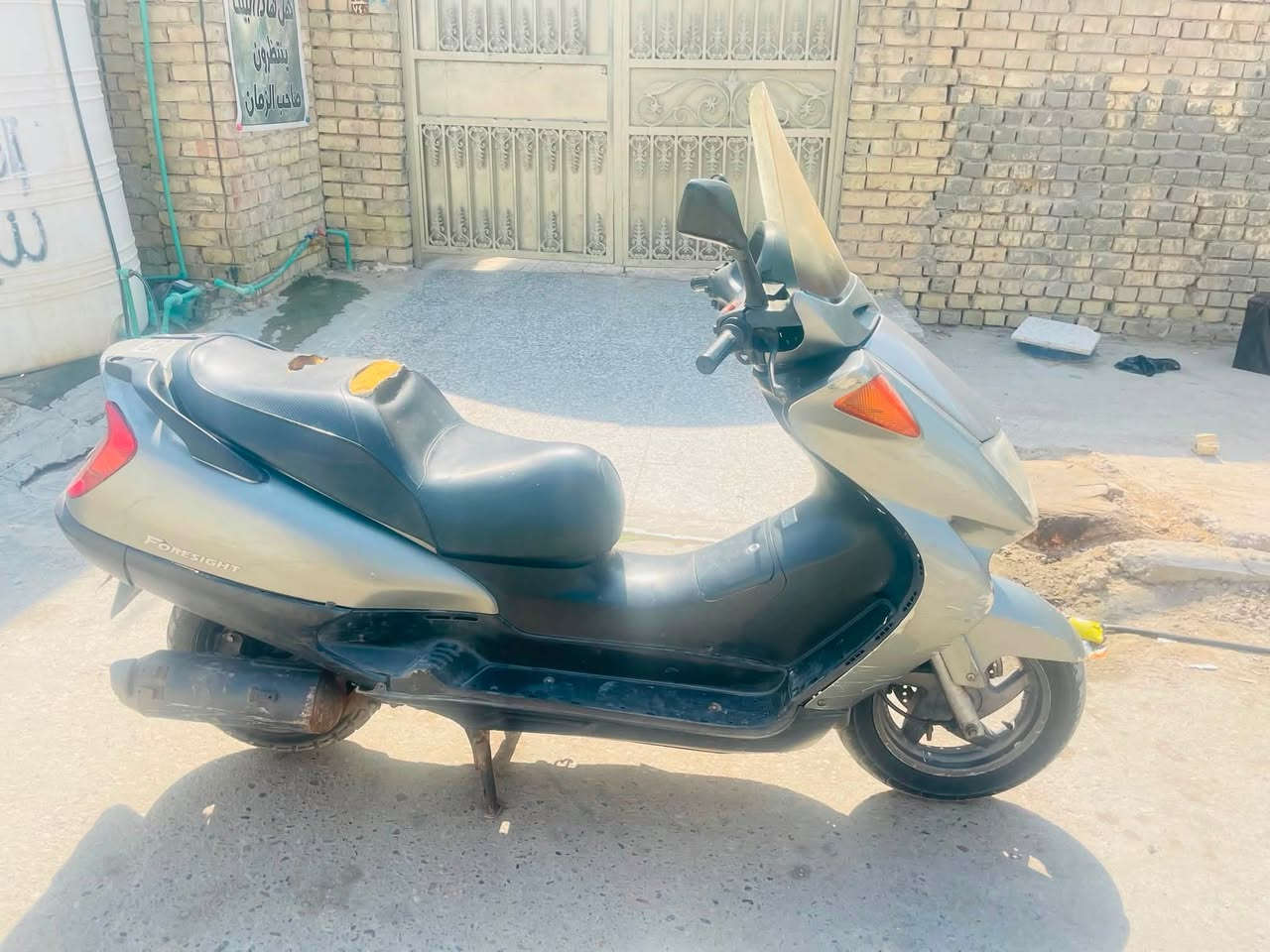 سلام عليكم
دراجه فوز سايد للبيع 
الدراجه مكينه خير من الله 
معدل وشلعه 
السعر 700وبيها مجال 
العنوان الامين الثانيه 
رقم الهاتف ***********
