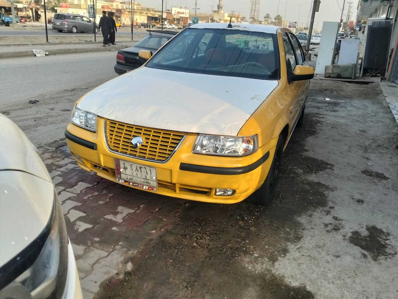 السلام عليكم 
شباب 
سمند محور بيكاشوا1800
كير و مكينة شرط
حدادية شرط
تخم تاير 
سنوية الى2027
مصفره هيئة و غرامات شرط
التحول
السعر 30 و مجال بسيط
العنوان الديوانية الحمزة 
موبايل
***********
موبايل وات ساب
***********
