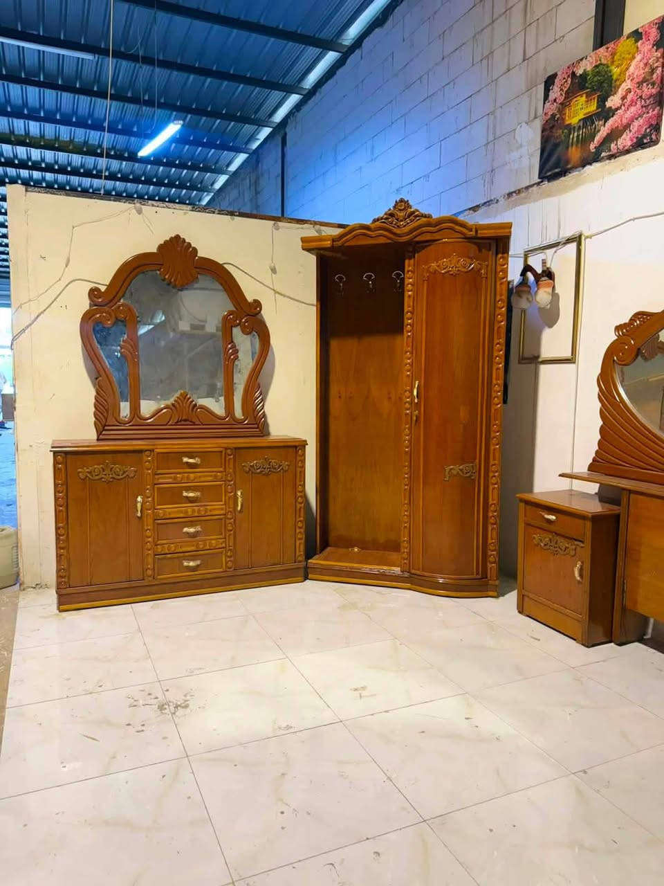 غرفة عراقية • مستعملة • نقل بغداد مجاني