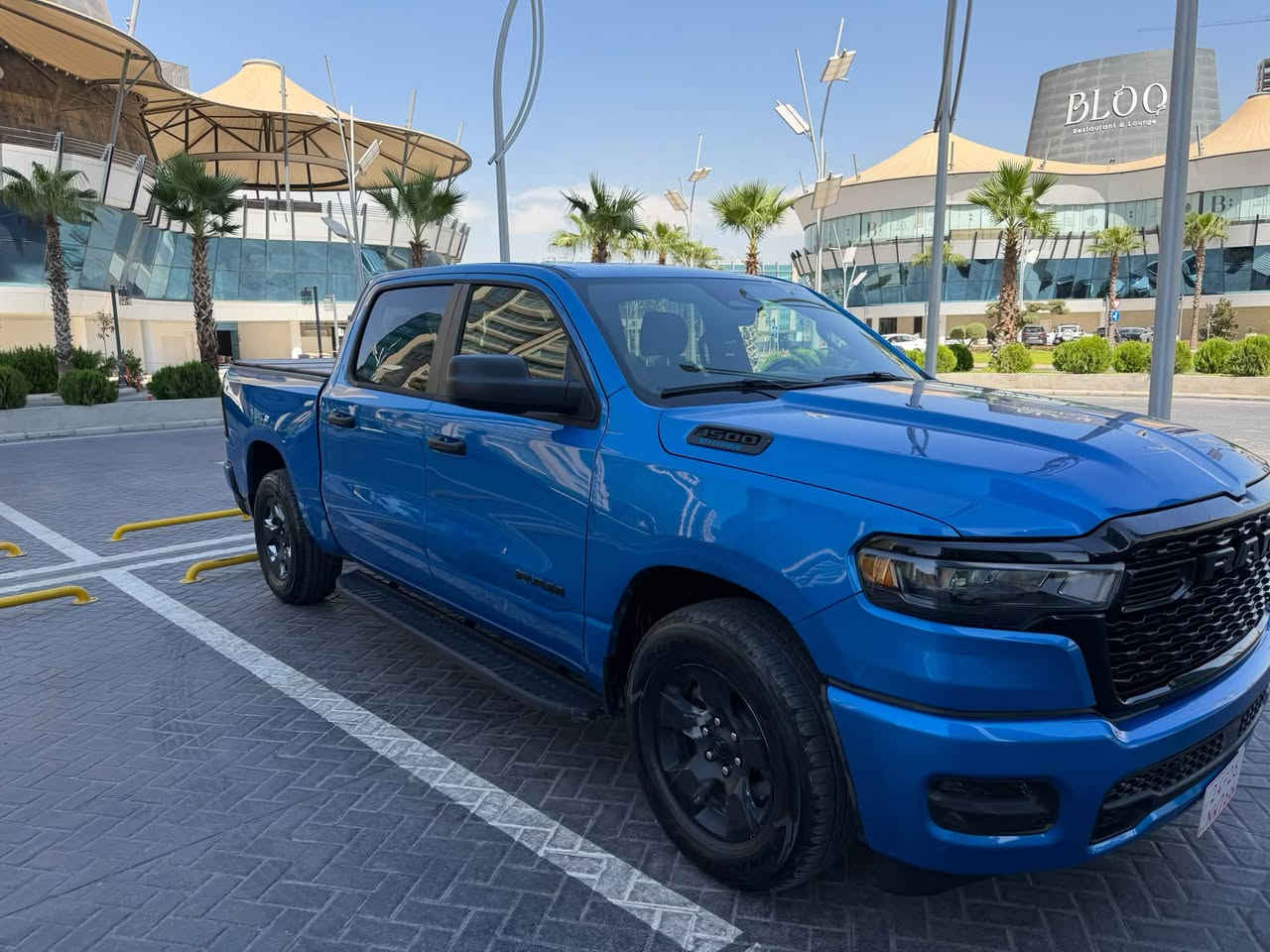 السلام عليكم
RAM 1500  -  2025    
دوج رام موديل 2025 شكل جديد
لون أزرق🔹
دخول جديد
مواصفات
باب طويل بدي قصير المرغوب
ماشيه 37 ألف mi
محرك (3600 CC) 3.6 _ سلند 6 
2 ويل 
رقم الشاصي ICGRREGG1SN711975
  موصفاته
•شاشه وسط
•رادار أمامي
•أتو ستوب
•تحكم ستيرن 
•مساحات تخزين
•نقطة العمياء
•تبريد أمامي خلفي
•تحديد المسار ⚠️
•حساسات امامي وخلفي
•بصمه
•تشغيل عن بعد‌   
•غطاء بدي
•دوسات لون أسود
صور الحادث موجوده مع الصور  أيرباك الدشبول والستيرن 
تكيل 3 أماكن بدايه البنيد طرف يمين + تكحيل وسط باب الايمين الامامي + تكحيل أجزاء من الجاملغ الامامي الايمن 
موضح مكان التكيل بالصور —-
أيرباك سستم
مكان السيارة أربيل
كاتي تترقم شىمالي
السعر 29000$ 
                                                             ***********                                                                                
                                                            ***********
