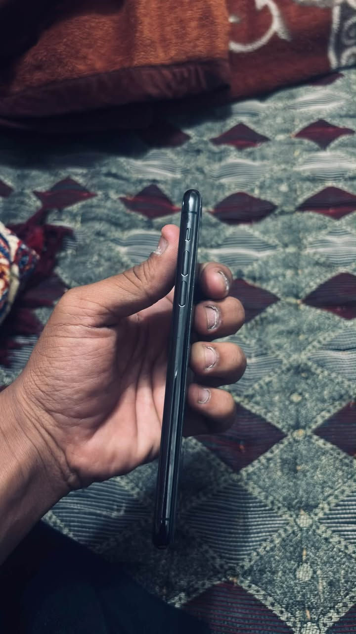 آيفون ١١ برو ماكس • ٢٥٦ • بطاريه ١٠٠