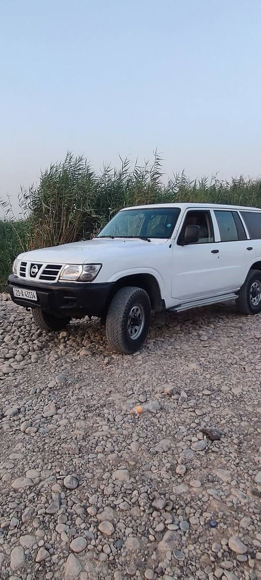 نيسان باترول ٢٠٠٢
كير ولوكير مكفول
محرك مكفول
تخم تاير دانلوب ياباني
الصدر كله جديد
غرفة جديدة ودوشمة ارضية وكشنات
تدفئة تبريد فول
مصبوغة حزام السيارة كاملة من كلشي
سنوية وهزة جديدة لل ٢٠٣٠ 
السيارة باسمي مكاني ديالى
السعر ٧٥ ورقة
الاتصال ***********  عربي
الاتصال ‏‪***********‬‏ كردي
