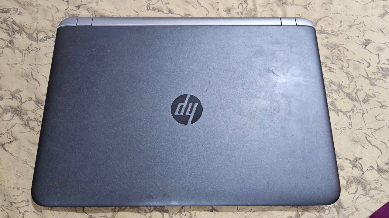 💻🔥 للبيع HP ProBook 450 G3 — عملي وسريع وجاهز للاستخدام 🔥
إذا تبحث عن لابتوب مرتب، عملي وسريع للدراسة والعمل والاستخدام اليومي بسعر مناسب، فهذا الجهاز خيار ممتاز 👌
⚙️ المواصفات:
🔹 الموديل: HP ProBook 450 G3
🔹 المعالج: Intel Core i7-6500U
⚡ سرعة تصل إلى 3.1GHz Turbo
🔹 الرام: 8GB DDR3
🔹 التخزين: 256GB SSD 🚀
🔹 كرت الشاشة: Intel HD Graphics 520
🔹 الشاشة: 15.6 إنش
🔹 النظام: Windows 10/حسب الموجود بالجهاز
🔹 لوحة مفاتيح عربية/إنكليزية
🔹 تصميم عملي ومتين من سلسلة ProBook
🔹 مناسب للأعمال المكتبية، الدراسة، الإنترنت، Office، مشاهدة الأفلام والبرامج الهندسية الخفيفة.
⭐ ليش هذا الجهاز مناسب ؟
الـ SSD يعطيه فرقاً كبيراً بالسرعة مقارنة بالأجهزة القديمة التي تعمل على HDD، وذاكرة 8GB مناسبة جداً للاستخدام اليومي وتعدد المهام.
📚 ممتاز للطلاب والجامعة
💼 مناسب للعمل والمكاتب
🌐 سريع للتصفح والبرامج المكتبية
🎬 مناسب للمشاهدة والاستخدام اليومي
🔧 قابل للترقية مستقبلاً حسب القطع المتوفرة.

للاستفسار :  ***********

نص مكتوب في الصور:
- About Your PC is monitored and protected. See details in Windows Security Installed RAM 8.00 GB DDR3 Processor Intel(R) Core(TM) i7-6500U CPU @ 2.50GHz 2.59 GHz Graphics Card 128 MB Intel(R) HD Graphics 520 Storage 238 GB 34 GB of 238 GB used DESKTOP-T3C2A3M HP ProBook 450 G3 Rename this PC Device Specifications Copy Device Name DESKTOP-T3C2A3M Processor Intel(R) Core(TM) i7-6500U CPU @ 2.50GHz 2.59 GHz Installed RAM 8.00 GB (7.90 GB usable) Graphics Card Intel(R) HD Graphics 520 (128 MB) Storage 238 GB SSD SSD256GB Device ID 5F399465-5F7B-4DBD-8A5A-708D7CE7BODD Product ID 00330-50351-88288-AAOEM System Type 64-bit operating system, x64-based processor Pen and touch No pen or touch input is available for this display