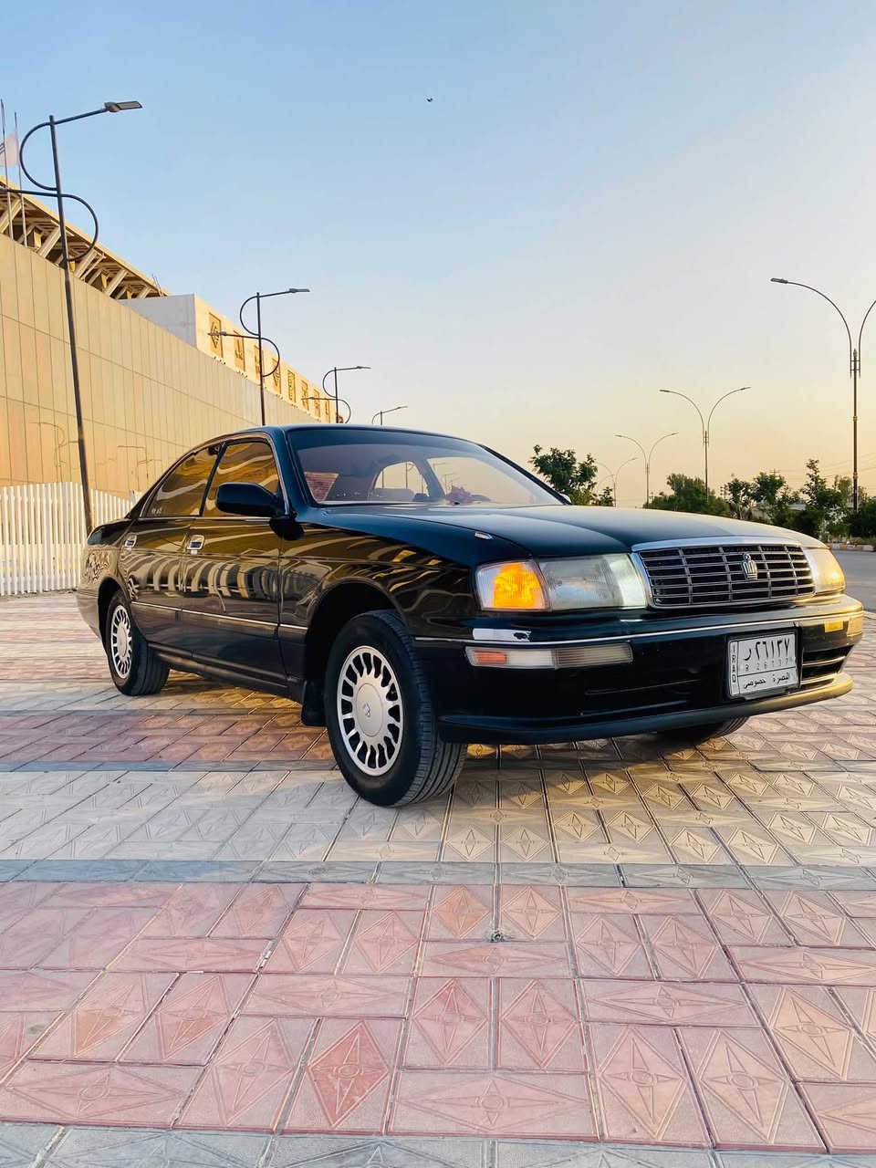 السلام عليكم بطه للبيع مكفوله من الكص والضربة القويه والنغل جثه والعيب الشرعي كير ومحرك نضيفات حداده جديده كهربائيهات كله شغال تخم تاير بالجيس سياره حلوه وجاهزه رقم بصرة مشروعي وطني تحويل مباشر السعر40 وبيه مجال ترهم مراوس عنواني ناصريه مركز هاتف ***********

نص مكتوب في الصور:
- @tr.q12
- Royal tr_a15
- @tr_a15