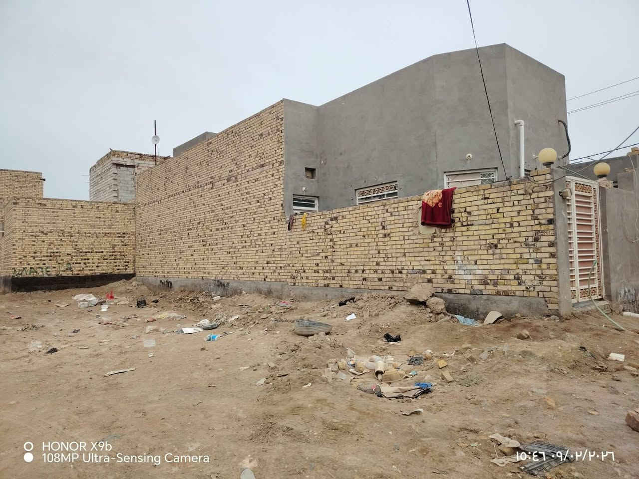 قطعة أرض • ١٠٠م • حي الزيتون
