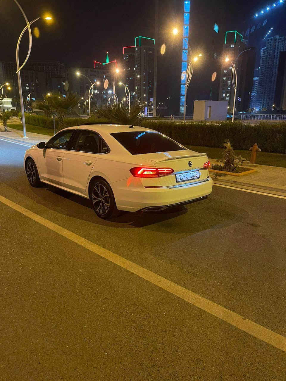Volkswagen Passat 2021 SE 
کلین تایتل 
مواسەفات SE مەعروف سلاید رادار کوشن جلد و هیتەر 
هیچی نیە و بە ناوی خۆمانە 
ژمارە مۆبایل *********** أربيل, العراق
