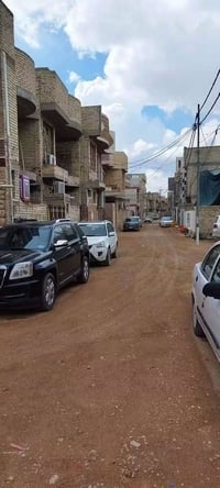 دار ٢٠٠م • سند ٢٥ • طابق ونص