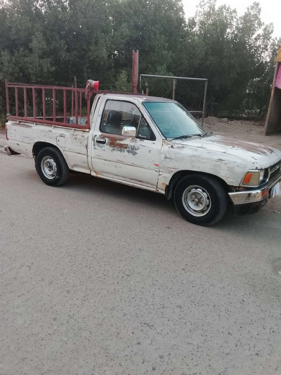 بيكم للبيع بيكم بلادية موديل 89 مكينة وكير ثري واي مكينة بيهة خيط بخار الكير سليم سنوية 2030 مداور ثاني يوم حدادية نص عمر السعر 33 وبيهة مجال الاستفسار الاتصال ***********
