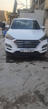 توسان خليجي ٢٠١٩ فول مواصفات عدا البانوراما خمس عدسات لايت سياره جديده...