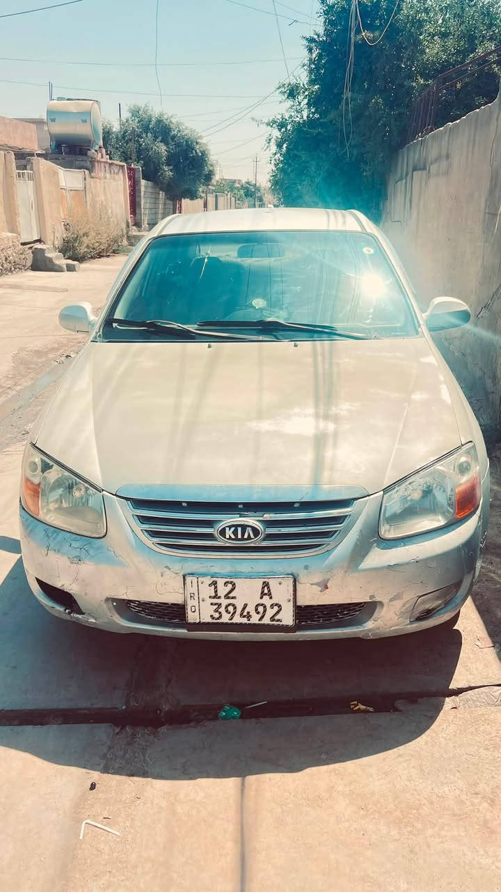 السيار مابيه بس حزام خارجي بدون دواخل وبيه نص متر معجون ملحضات شويه السعر 73وبي مجال قليل السياره بسمي شرط التحويل والوكاله العنوان الموصل نحيه ربيعه ***********
