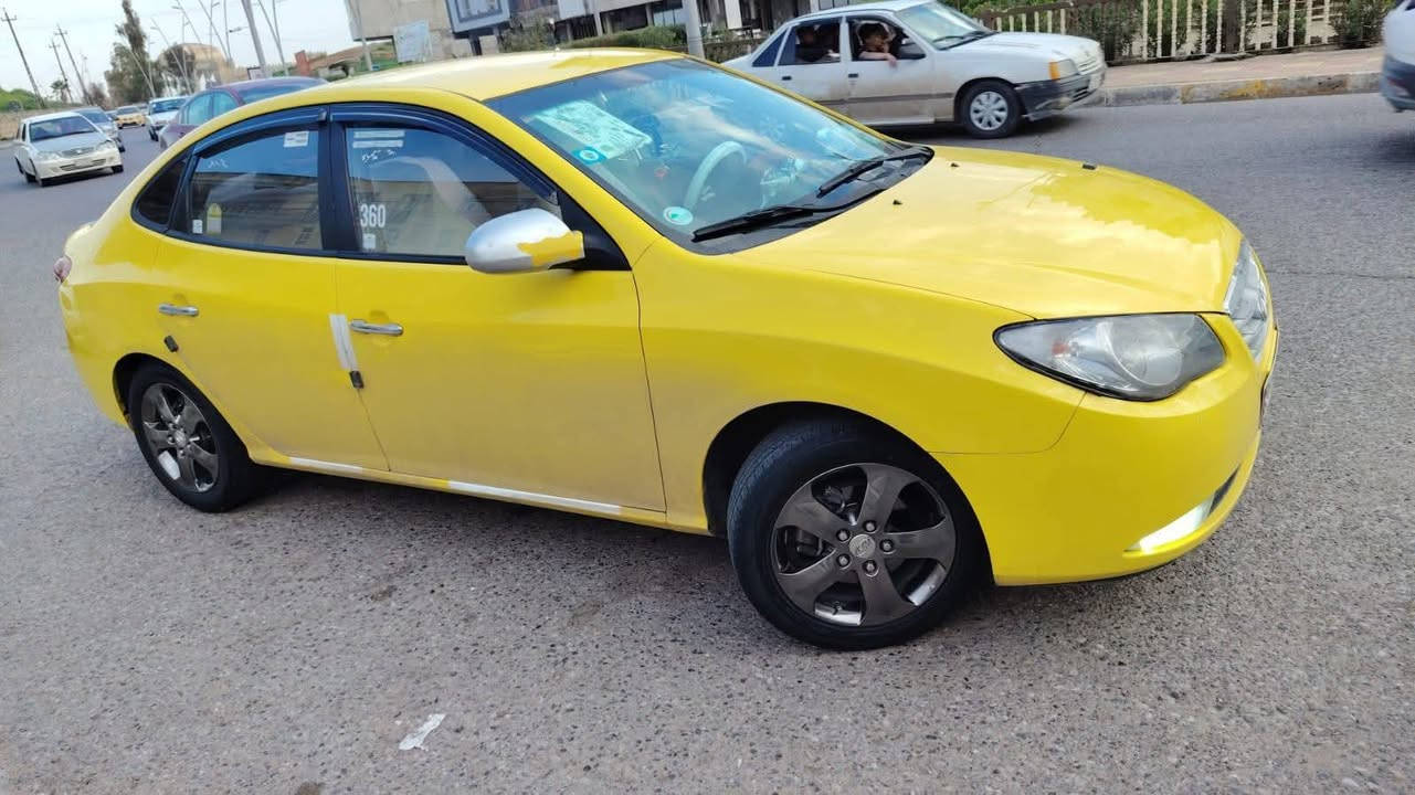 السلام عليكم
النترا 🚕  
موديل 2007
رقم بغداد  
 شرط التحويل 🚦 
محرك 16 
طخم تاير جديد 
طخم امامي خلفي جديد 
السعر88
الاستفسار عل رقم
***********كورك
