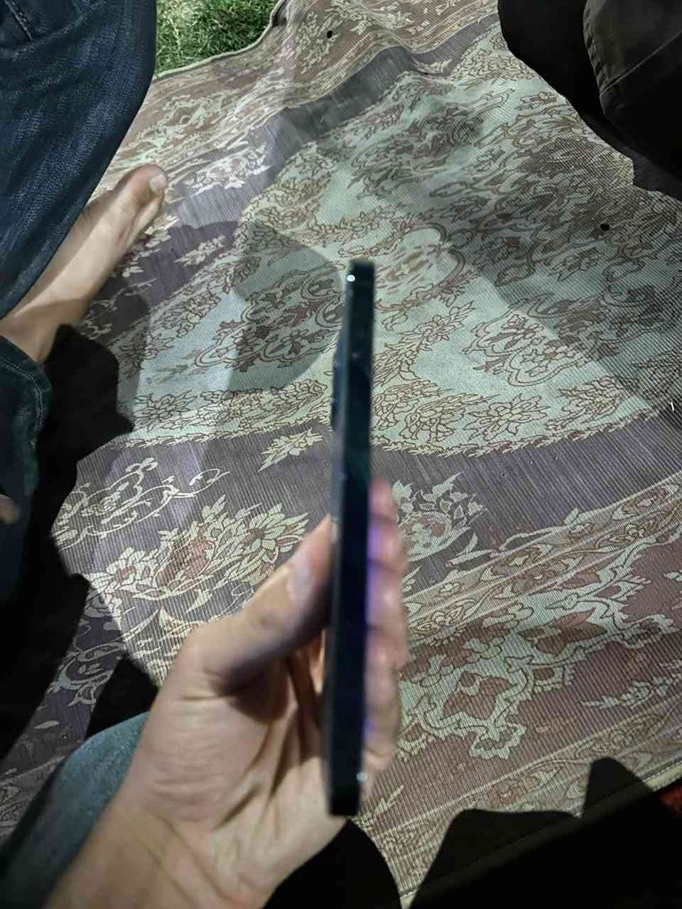 ايفون 12pro
شرق اوسط ZA
الذاكره 256
البطاريه 77 
الجهاز كله بلاد 
السعر 375 وبي مجال 
***********
